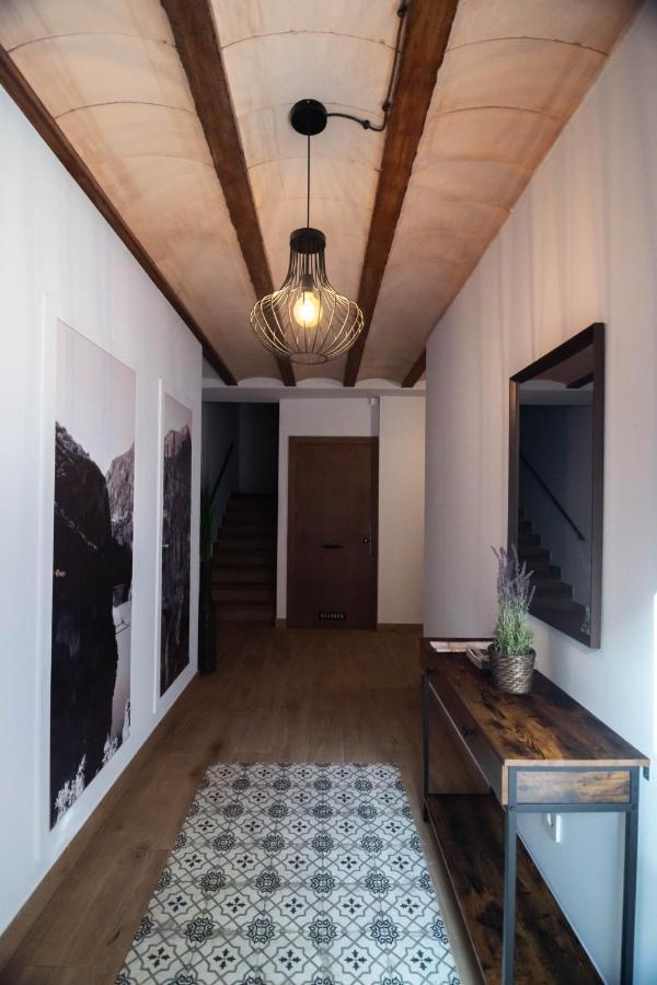 Cal Negret Rural Apartments Alos de Balaguer Esterno foto
