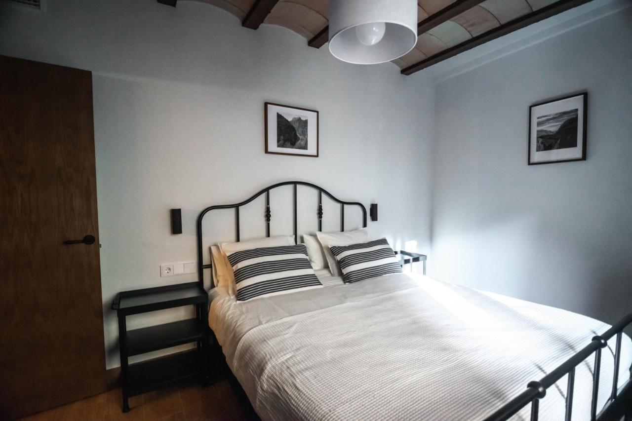Cal Negret Rural Apartments Alos de Balaguer Esterno foto